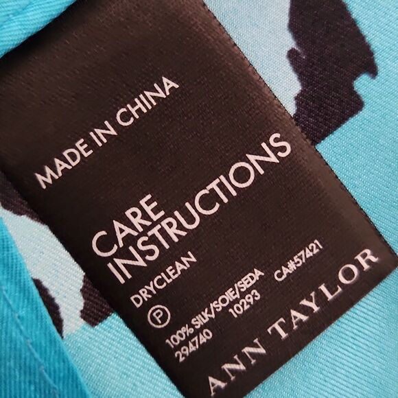 Ann Taylor Turquoise and Black Leopard Scarf Silk Scarf - Picture 3 of 5